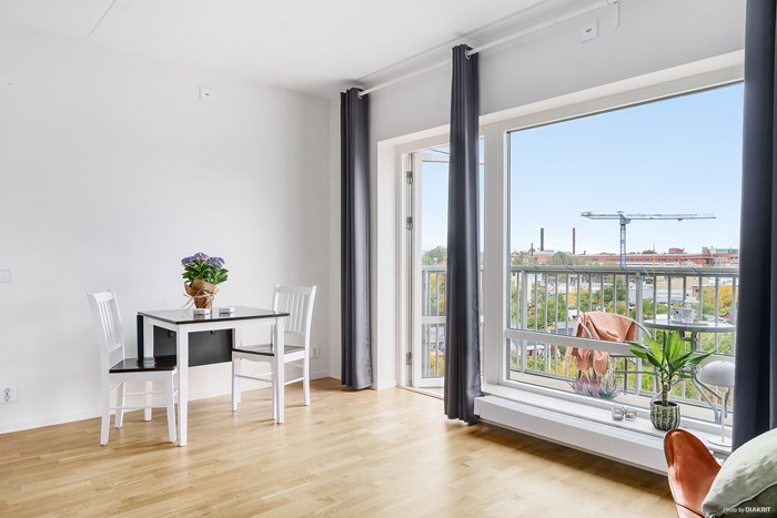 12126262_12-328-16_photo_web