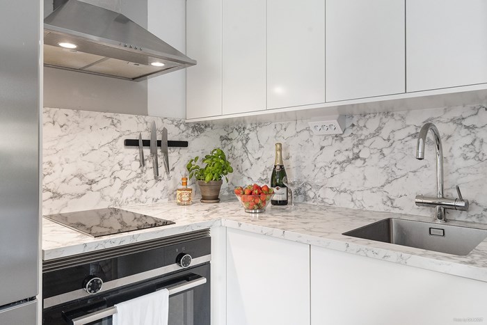 12389016_3-328-16_photo_web