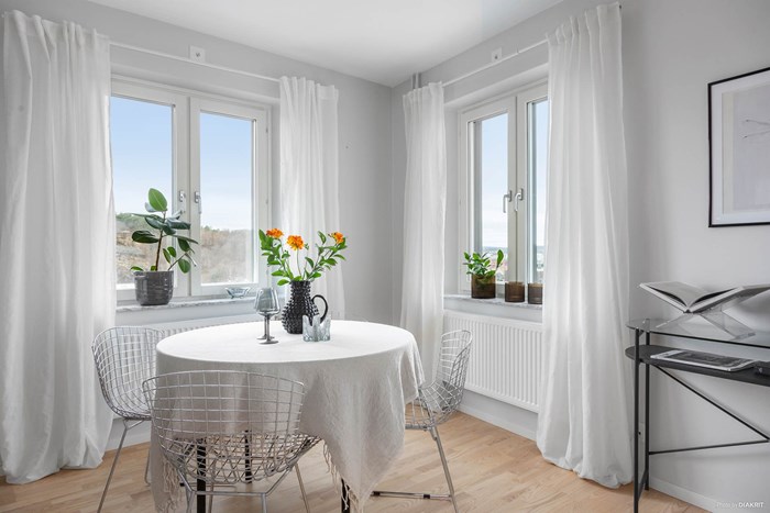 12736458_18-328-16_photo_web